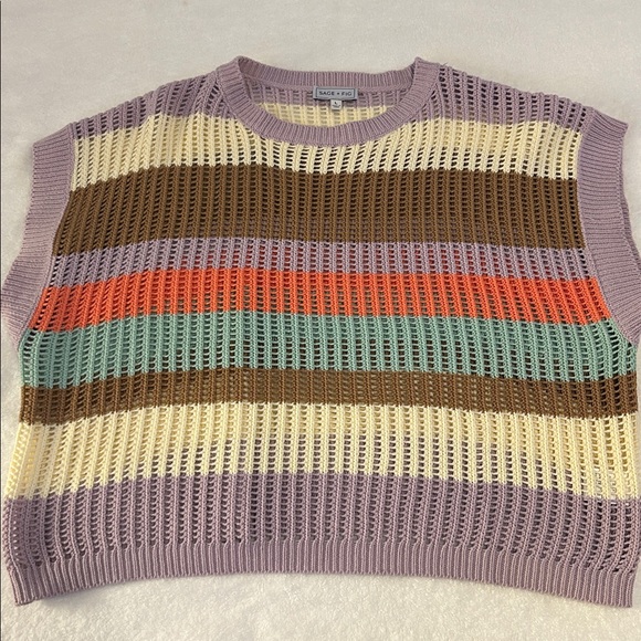 NWOT Sage + Fig knit sweater. Beautiful! Size L - Picture 3 of 3
